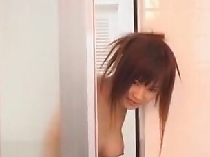 shower,milf,japanese,handjob,hairy